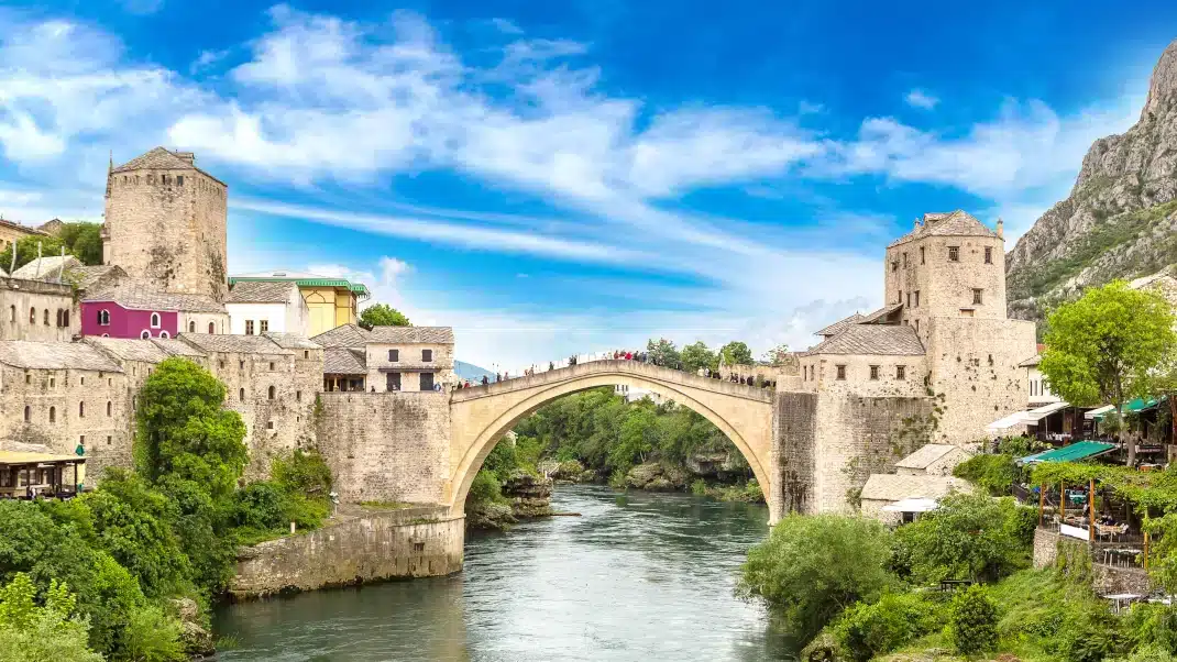 Medizinstudium in Mostar Bürcke Stari Most