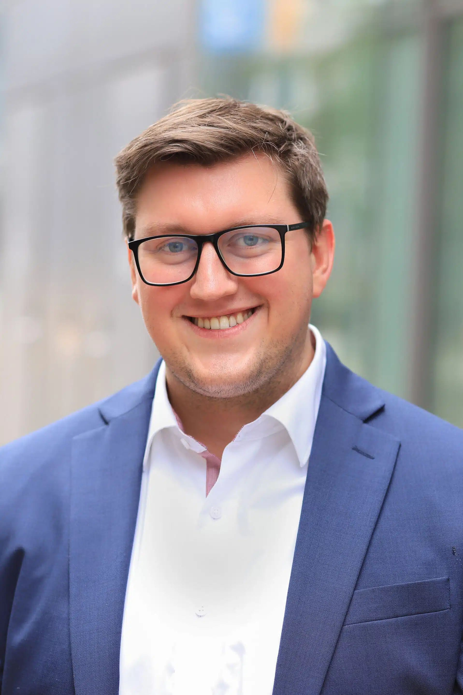 Benjamin Reschke Benjamin Reschke