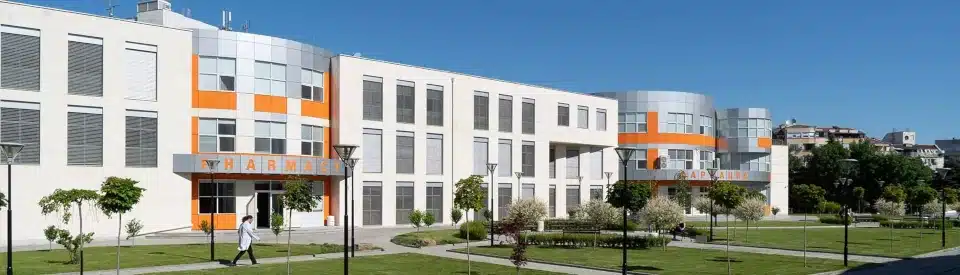 MU Pleven Hauptgebäude